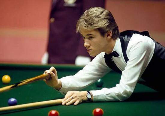 曼城则掌握 曼城则掌握