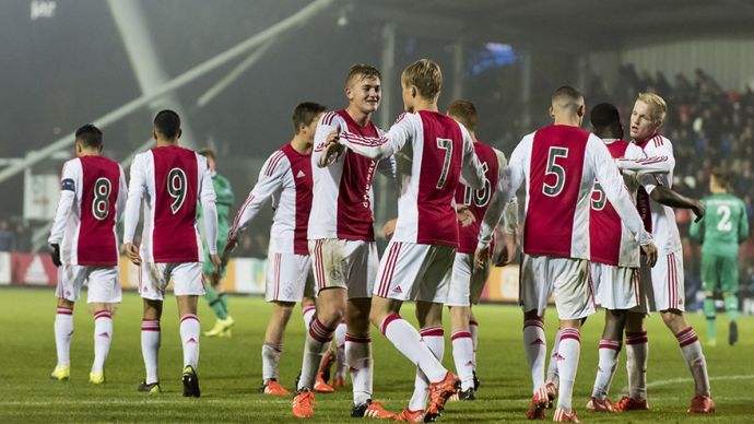 千名记者的 千名记者的